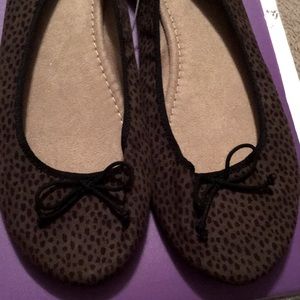 Animal Print Women’s Flats Size 9